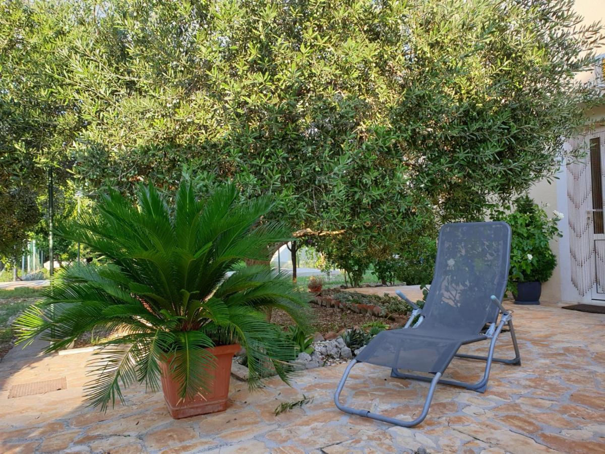 Apartment Mira Trogir Exterior foto